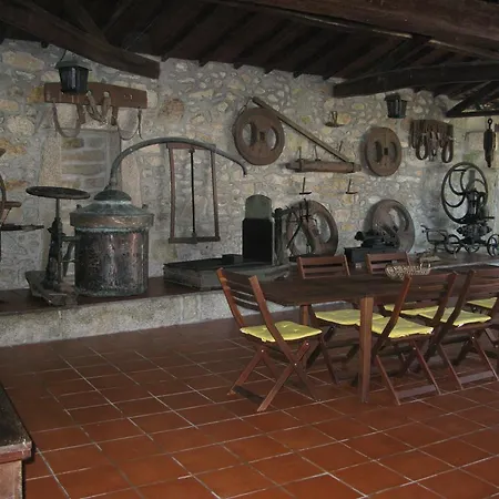 Kır Evi Quinta De Santa Leocadia *